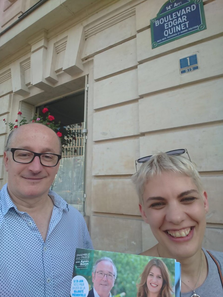 TeamAziere's tweet photo. Un beau binôme paritaire pour cette équipe de terrain, on vous laisse deviner où ...
Un indice sur votre écran 🤪
Bravo ⁦@thibauddebray⁩ et ⁦@sacombette⁩ 
Dernières heures pour convaincre 
#JeVoteAgnesBuzyn 
#JeVoteEricAziere https://t.co/bGiNxfryxP