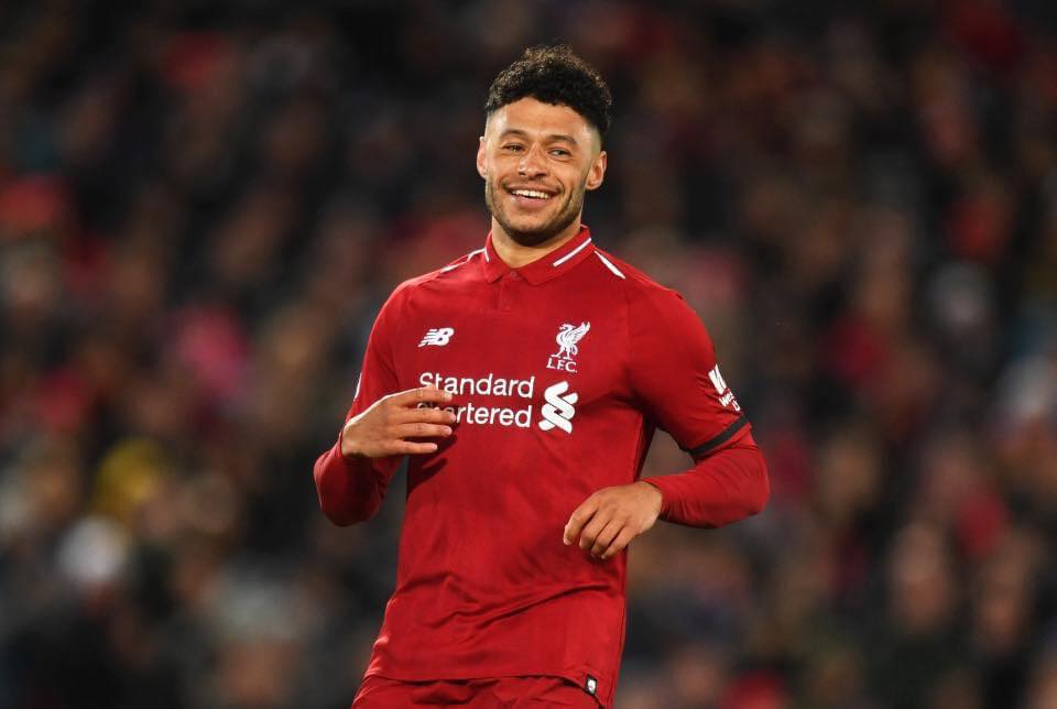 BeWarmers's tweet photo. Oxlade Chamberlain left Arsenal and won UCL and EPL in less than 24 months. 

That's the best example for those that are in a toxic relationship. LEAVE! https://t.co/E8lrRCnkzA
