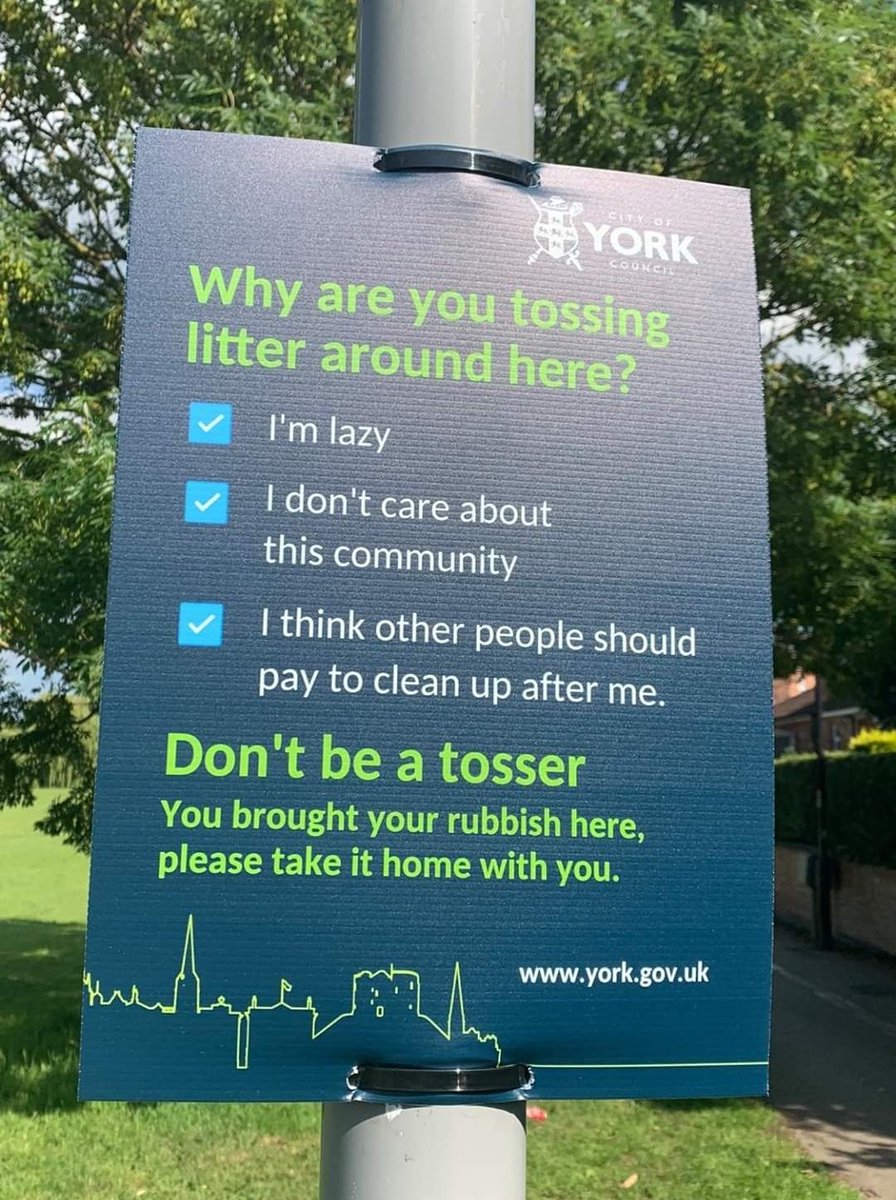 mikemooredev's tweet photo. Hey @ManCityCouncil, @TamesideCouncil any chance we can get some signs like this over our way? https://t.co/PIUpZdPKrh