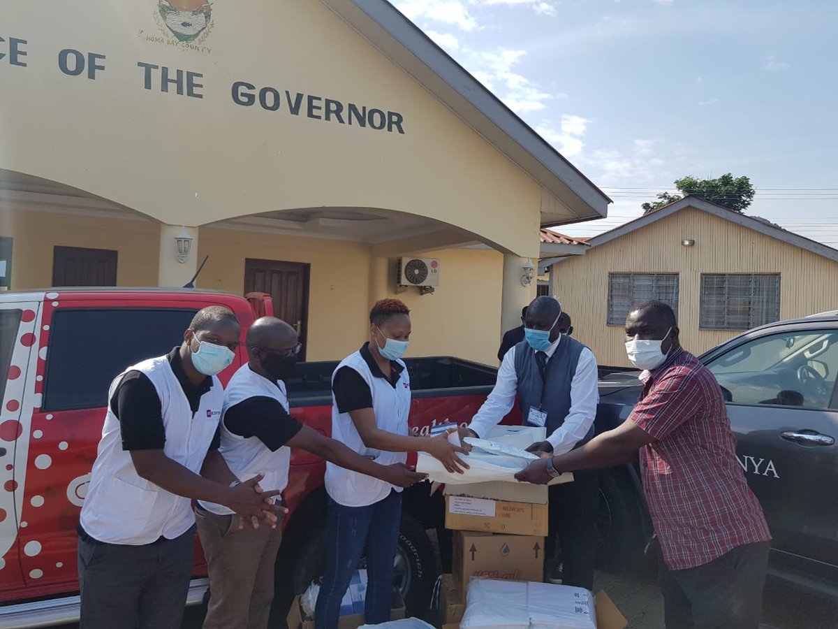 ahfkenya's tweet photo. Keeping true to our commitment towards COVID-19 response, today AHF Kenya represented by @mnyagoh @Aranicliff and @TonyKiriinya donated assorted PPEs to @HomaBayGovt.
#PPEDonation #KomeshaCorona @AIDSHealthcare @ahfafrica @SGKinyanjui @jorgesaavedramx @MOH_Kenya @WHOKenya https://t.co/1HfBgGGfSf