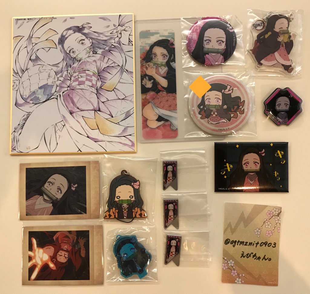 agtmznit0903's tweet photo. 鬼滅の刃 グッズ【譲渡】

譲)画像1~4:竈門炭治郎、竈門禰豆子、我妻善逸、嘴平伊之助、かまぼこ隊

求)定価+送料
※条件は画像18に記載

郵送>名古屋手渡し

↓↓↓他キャラ、条件など続く↓↓↓ https://t.co/mX1NCtMYkx