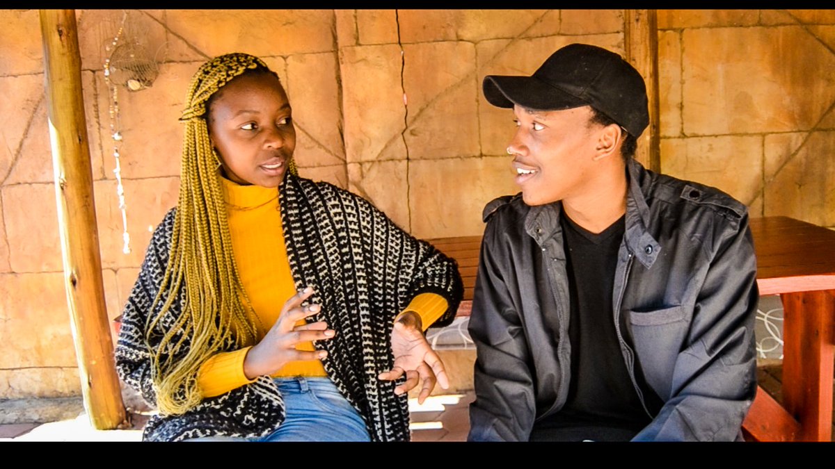 Kleanmohau's tweet image. Sat down with @sisanda_art

#FROMTHEBOTTOMUP

NEW SHOW ON THE WAY