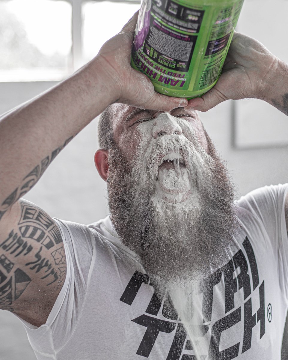 NUTRITECHFIT's tweet photo. All of the calories! 🐲
#IAMNUTRITECHFIT #GOUNBROKEN #POSTWORKOUT #HULKGAINER #MASSGAINER https://t.co/5e2H5oIRcd