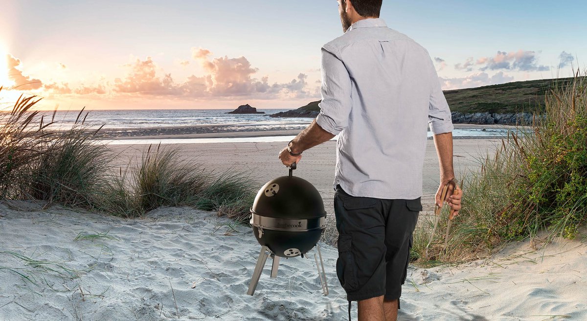 Socalbbqshop's tweet image. Have you met Barbecook Billy yet? Now in stock.🏖️🔥🍖
Only £49.95

Let’s get ready to #barbecook. #bbqonthego #bbqeverywhere
L30 x W30 x H56 cm

Show now:
socal.co.uk/p/BBCOOKBILLY/…