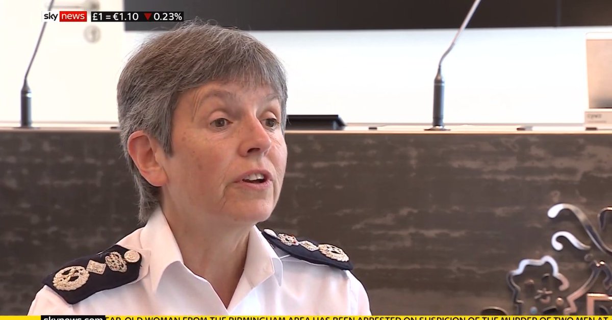 LeeHarris's tweet photo. Cressida Dick is dangerously incompetent.

Under her watch, police have been WAY TOO soft on crime. They've lost the respect of the public and lost control of the streets.

She is dragging London into the gutter, along with Sadiq Khan.

London deserves better, she must go! https://t.co/qOqzAdH60v