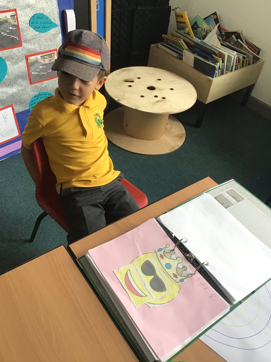 ChicksMPS's tweet photo. Today we were looking at work we have done over the week and spoke about what we liked about that area in provision 🥰 https://t.co/b9WnQDQ0Uy