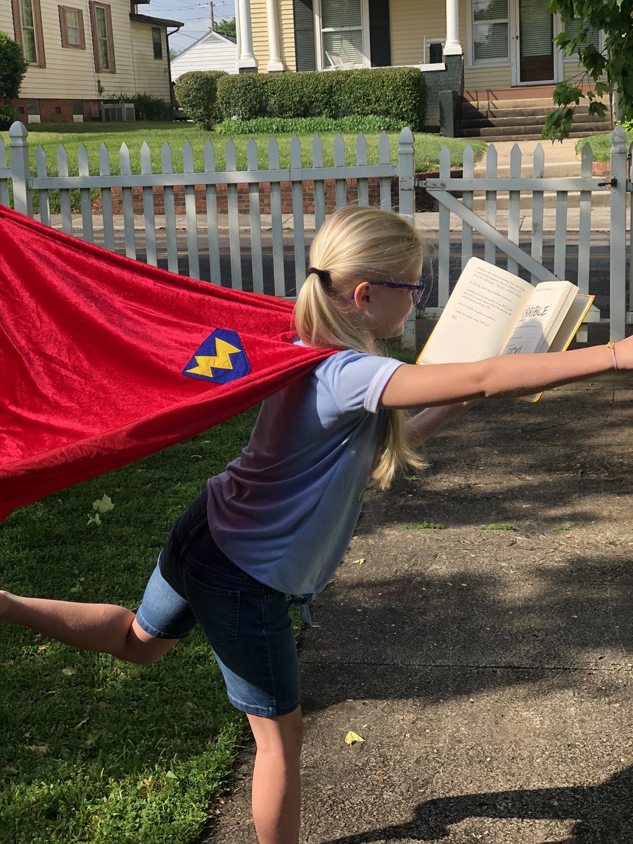 7_Farrell's tweet photo. Happy Birthday to this insanely beautiful girl. You are funny and smart and always entertaining! I love you sooo much! Happy 10th birthday to the girl that made me a Mommy! What a blessing you have been. #doubledidgets https://t.co/DCvNIcpmkC