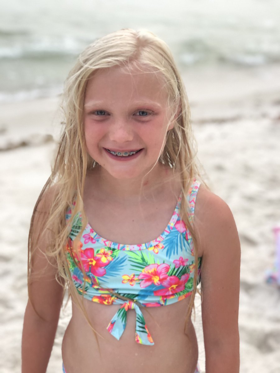 7_Farrell's tweet photo. Happy Birthday to this insanely beautiful girl. You are funny and smart and always entertaining! I love you sooo much! Happy 10th birthday to the girl that made me a Mommy! What a blessing you have been. #doubledidgets https://t.co/DCvNIcpmkC
