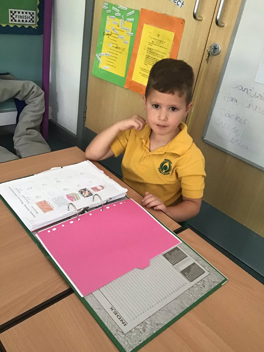 ChicksMPS's tweet photo. We have all been working hard this week at school💪🏽 Miss Jacobs and Mrs Turner have been impressed with the work that has been uploaded on to Purple Mash 🥰 https://t.co/e5GI4P1j8z