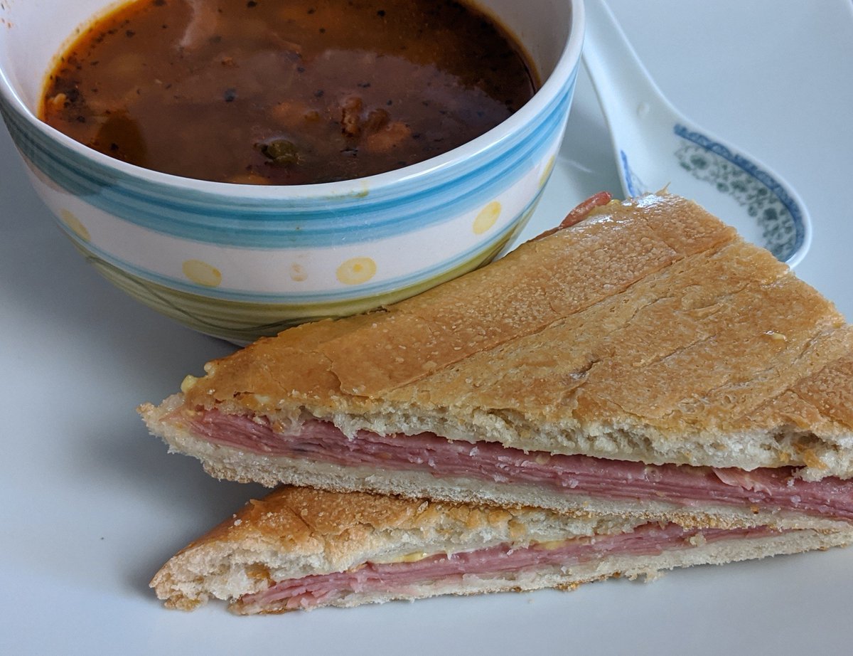 recipesallkinds's tweet photo. #Pressed #Mortadella & #SpicedHam #Sandwich and #Garbanzo #Bean #Soup #allkindsofrecipes #testkitchen https://t.co/IuSKfEXPmp