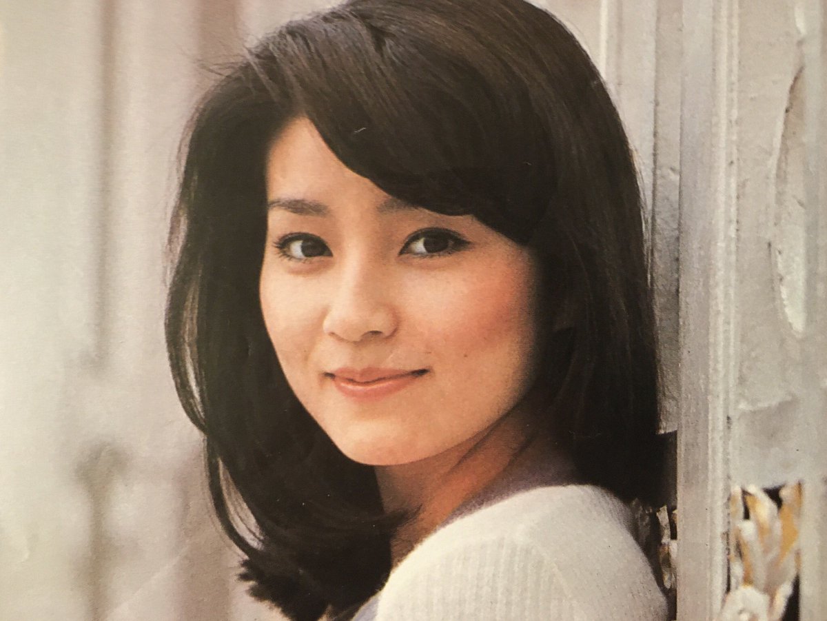 星屑 職場でプライベートで娘さんの仁科 仁美さんと一緒にいる所をお見かけしました 綺麗でしたねぇ 息子さんの仁科 克基さんはウルトラマンメビウスに出演して その後ソガ隊員の娘さんの多岐川華子さんと結婚してましたが 何気にウルトラ繋がりが 深い