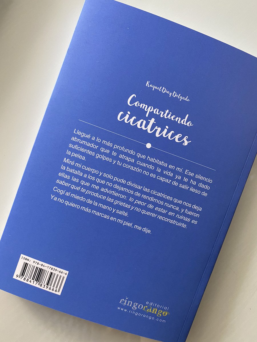 raqueldiazd's tweet photo. El sueño de mi vida hecho realidad. Gracias a todos los que habéis creído en mí, este libro también es vuestro. 🦋
Pronto a la venta, pondré toda la info en mi insta @cicatricesversadas 💙 https://t.co/wFCoAGYEaE
