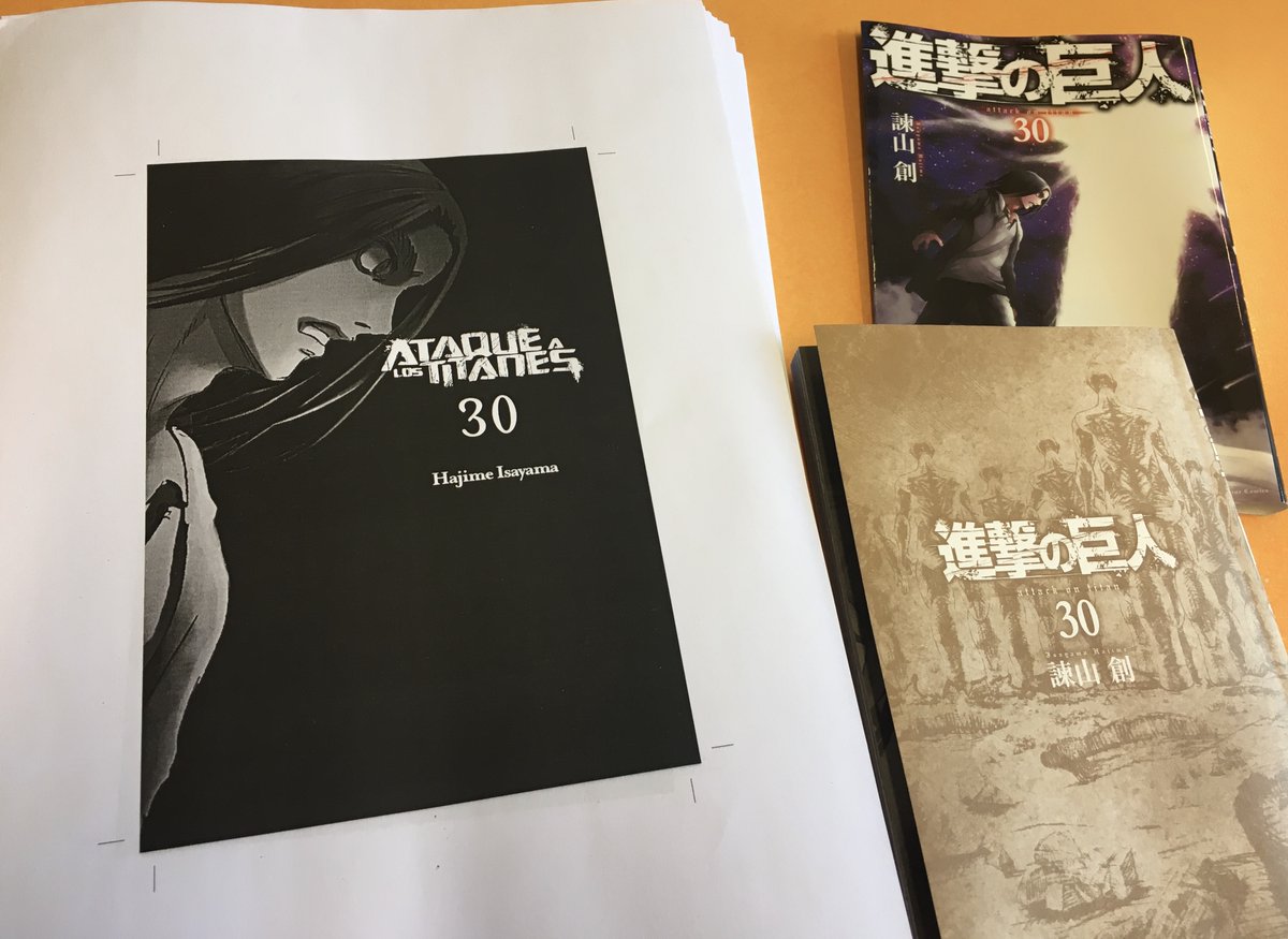 Es viernes tarde, pero hoy no puedo quejarme de mi tarea: la corrección final del tomo 30 de Ataque a los titanes!! 😍