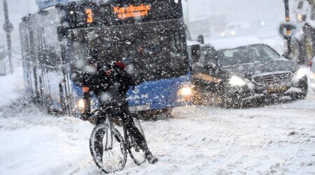 lätt påminnelse till alla gnällollon där ute som hatar värme, glädje och kul