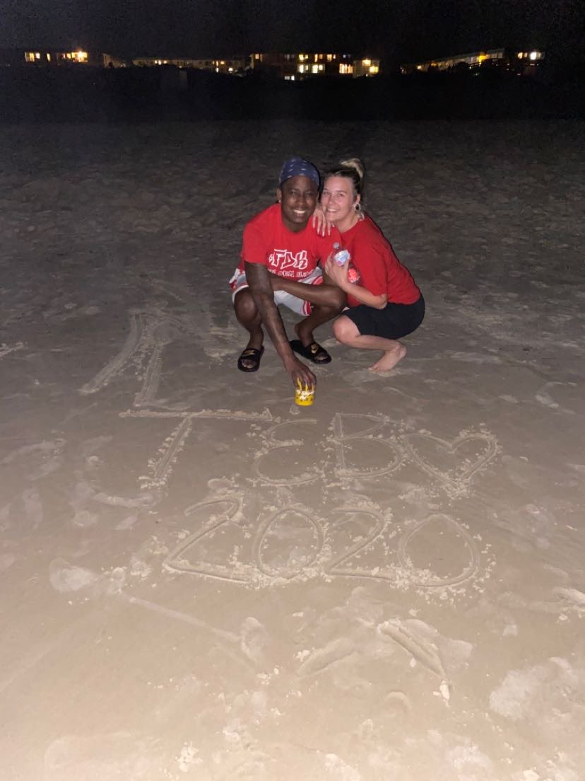 ThtTattedBitch's tweet photo. Just some favorites of my love &amp; I on vacay 🏖 🌊 🐚 https://t.co/AmTu8i1jfm