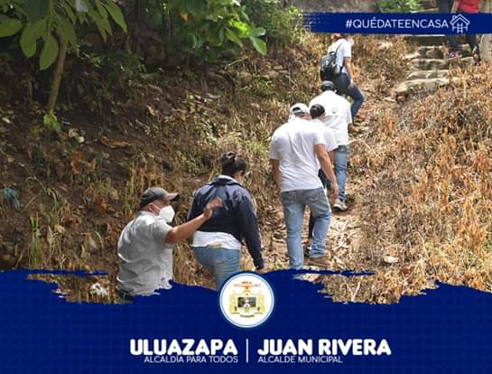 AMUluazapa's tweet photo. Recibí la visita del equipo de trabajo del @ViviendaSV; que previamente ya se había coordinado con   @misol140; con quién buscaremos en conjunto próximos proyectos de desarrollo habitacionales para las familias que se encuentran en riesgo inminente en la época lluviosa. https://t.co/uTjtgMrCcb