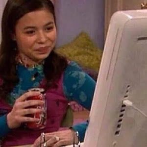 DRochs4's tweet image. Sextou com S de Suellen