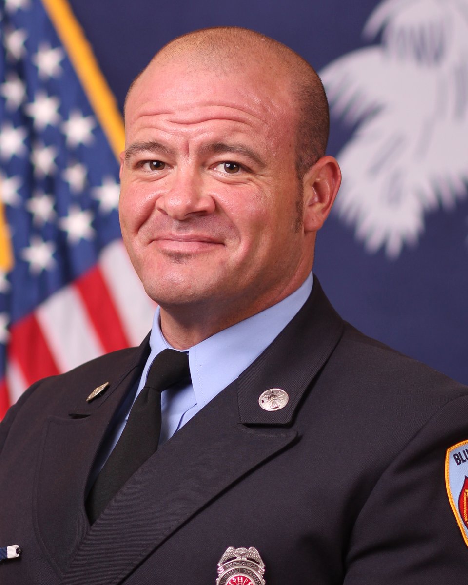 BlufftonFire's tweet photo. Bluffton Township Fire District would like to congratulate Capt Derek Beeler and Capt Jason Brahm on their recent promotion to Station Captain. Capt Brahm will be assigned to Station 33 (Moss Creek) and Capt Beeler will be assigned to Station 37 (Palmetto Bluff).#blufftontwpfire https://t.co/WcfpvV0eJv