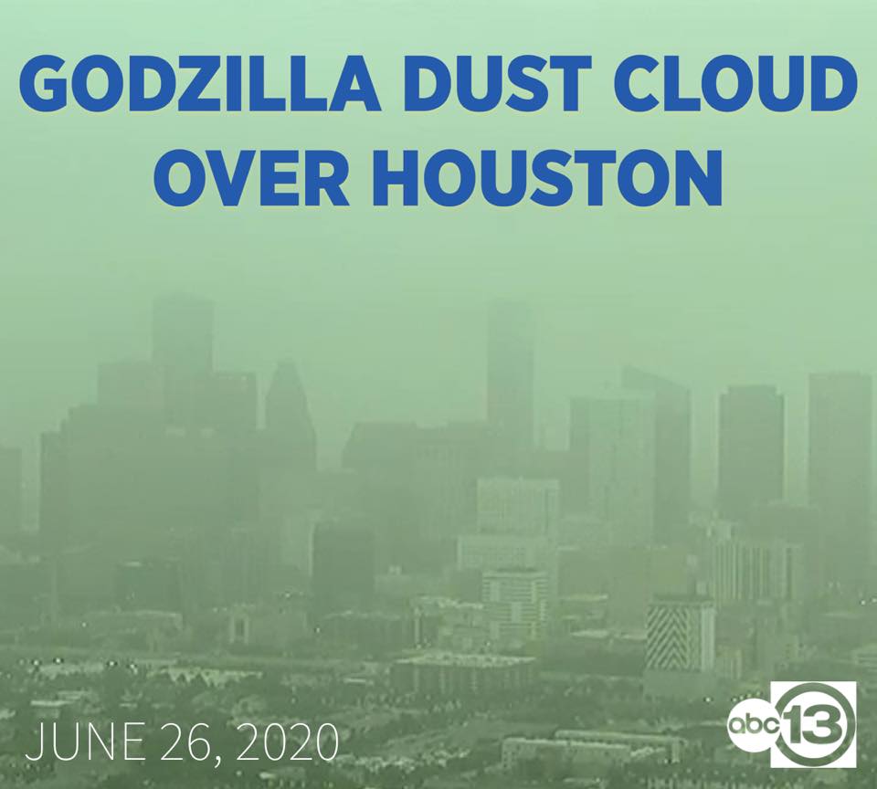 SteveCampionHTX's tweet photo. This is not a filtered photo. The dust is here! What are you seeing in your neighborhood? Limit your time outdoors if you have respiratory issues or allergies.😷🤧 Here’s everything you need to know about the dust cloud. Read more here -> https://t.co/gbVZycPhde. #abc13 #hounews https://t.co/Pn6CmrdlOi