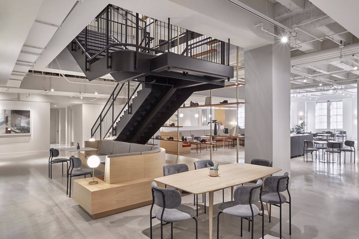 DAVISbuilds's tweet photo. History blends with hospitality in coworking provider @Convene’s location at Hamilton Square—a building that was once the location of Garfinckel’s department store!
📸 @garow311 #DAVISinMotion #interiordesign https://t.co/RuWjM7GFeD