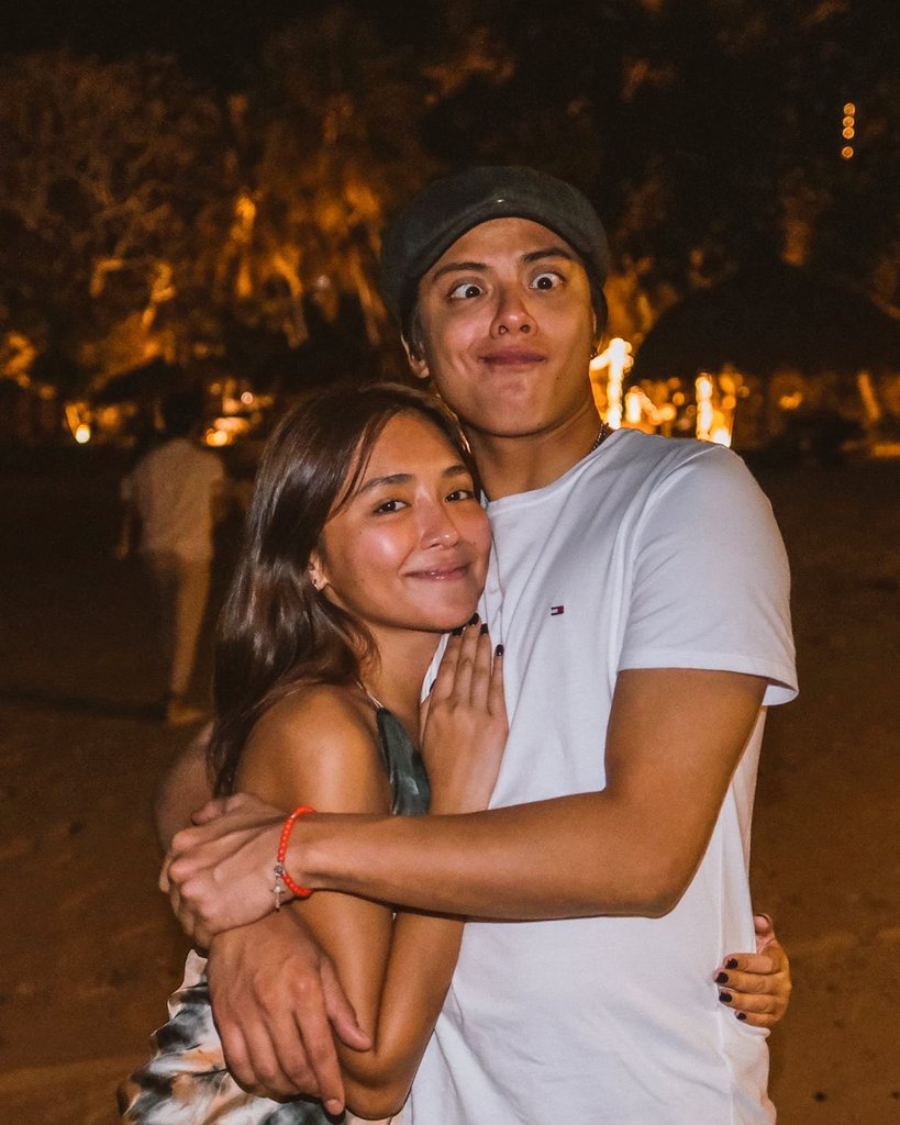 steeticc's tweet photo. FIRST. GIRLFRIEND. KO. SI. KATHRYN. EH.
IKAW NA IKAW NA TALAGA ANG PINAGPALA SA BUONG MUNDO MISS KATHRYN! π₯Ίπ
#StarMagicFaceOffDaniel
#StarMagicFaceOffNguyaBoys https://t.co/EeKbiwBgTU