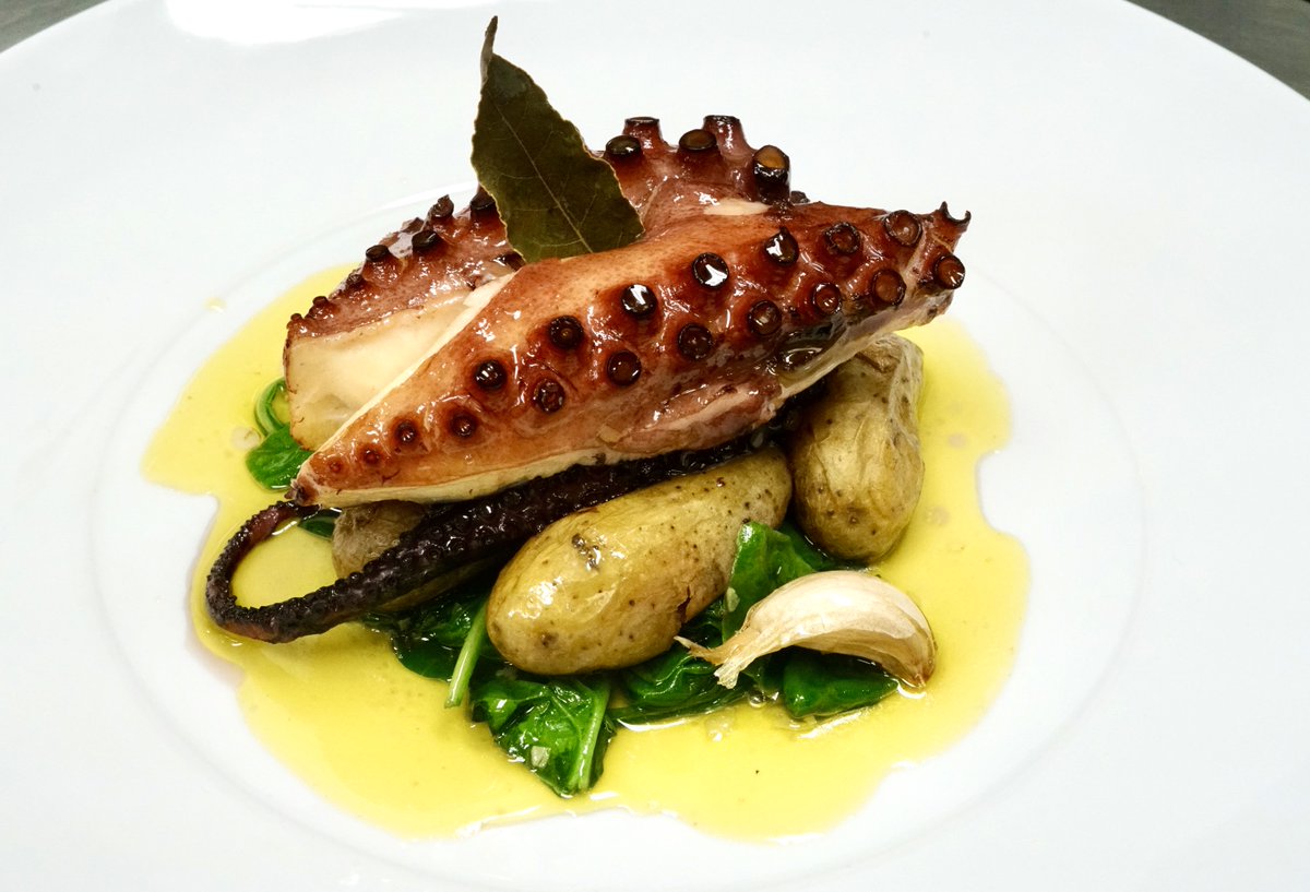 Simply Ming tweet media