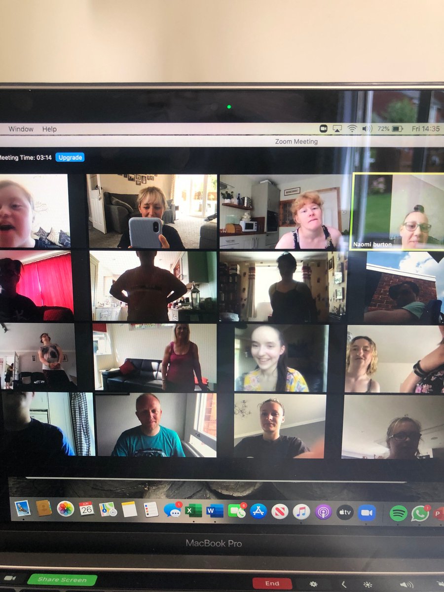 Sneaky pics of our after class catch up today! Well done dancers, you're dream to dance work with! 🤩👏🏼👏🏼