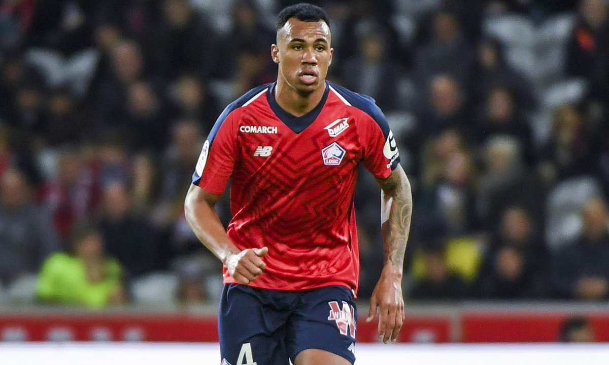 to him, but that's to be expected. Under Mou, I could really see him become a staple of our back 4 and form a great partnership with Dier. My only concern is there are a lot of other teams looking at him right now, a lot of competition for the Brazilian's signature. (2/2)