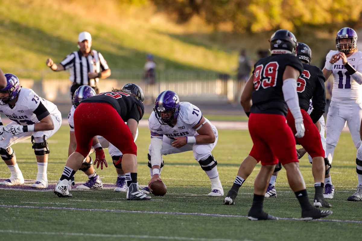 weberstatefb's tweet photo. 7️⃣1️⃣ days to Wildcat football! 

#71 Ben Bos is back for his senior season at center and is a two-time All-#BigSkyFB selection! 

#PurpleReign @bennb1097 https://t.co/4suDkpdIAW