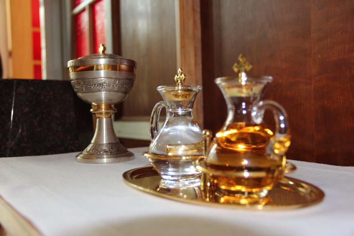 LCMassRequest's tweet image. “In the same way, after supper he took the cup, saying, “This cup is the new covenant in my blood, which is poured out for you.” - Luke 22:20 

Let us never forget the power and spiritual nourishment that comes from the true body and blood of our Lord. legionmasses.org