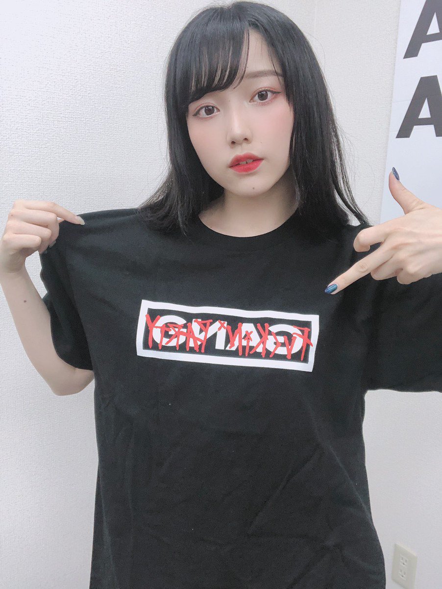 PARADISES_P's tweet photo. 【通販受付中!】
『MY FIRST HALL TOUR』にて販売予定だったキラ・メイ メンバーTシャツと楽園ズ新Tシャツさらにギャンパレグッズも通販受付中!!InvertedTとパンストTおすすめです!!何卒!!
販売スケジュール:6/29(月)23:59まで
https://t.co/W0FdY3LzuS
#MFHT
#楽園ズ
#過去グッズも残り僅かで販売中 https://t.co/p8AfLkXzY9