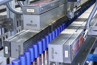 MacPlasMagazine's tweet photo. #Omso sceglie i riscaldatori di #Krelus. Essiccazione rapida delle vernici sulle capsule per bevande. #Leister @LeisterItalia https://t.co/BRZG5W5kSW https://t.co/BFGZb77VqS