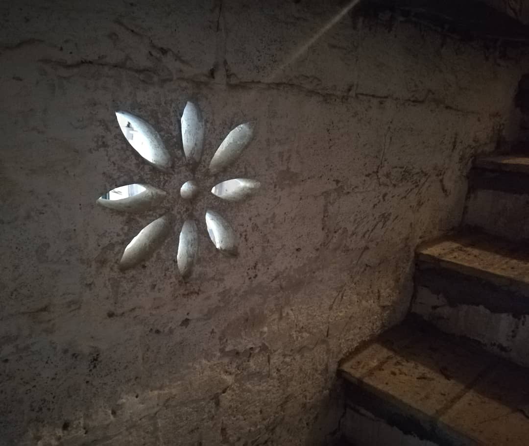 omfarquitectura's tweet photo. Ahir, espiant l'encant de les escales que avui no ens deixarien fer! #escales #espieres #treballdecamp #projectegavarres @cgavarres #GRETA https://t.co/iX1zJn5Zf7