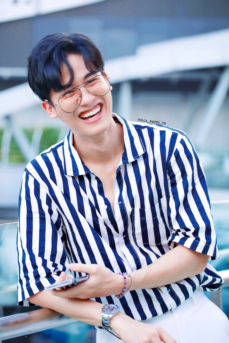Day 62: Time flies so fast and now it's been 2 months since I've started this thread. I wonder how many days/months before you notice my thread  @Tawan_V. I don't mind doing this everyday though. Je t'aime tellement  #Tawan_V