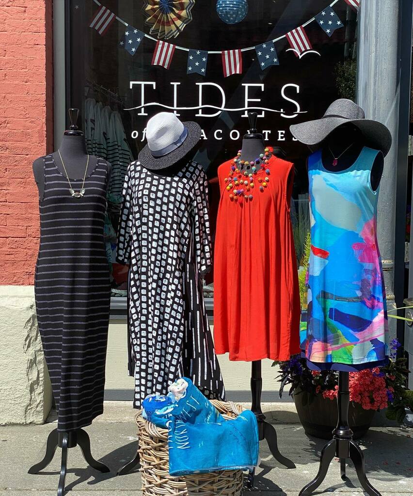 tidesanacortes's tweet photo. Happy Friday! It’s sundress season! Stop by and see the entire selection! Open 11-4 Mon-Sat!! #tidesofanacortes #sundressseason #summerfashion #getdressedwithtides #styledbytides https://t.co/w1gRPm9148