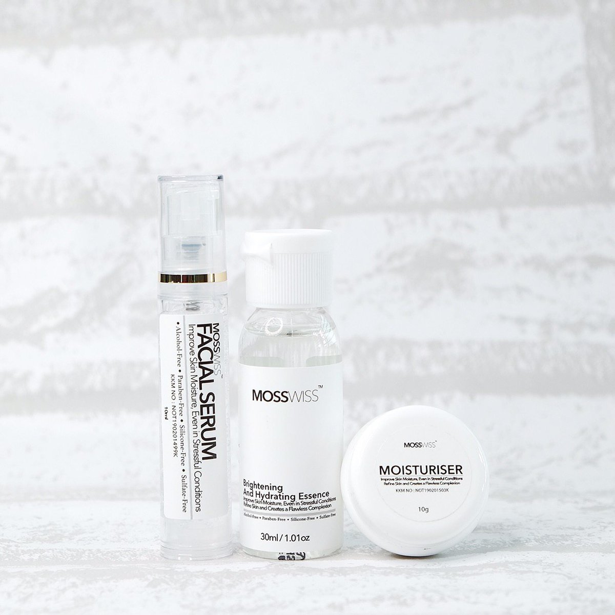 Last but not least, paling best kita ada TRIAL SET jugak tau. Macam semua tahu we have a different type of skin. So, korang boleh try mosswiss with the trial set first Seriously worth kecik comel pun tahan almost a month ! 