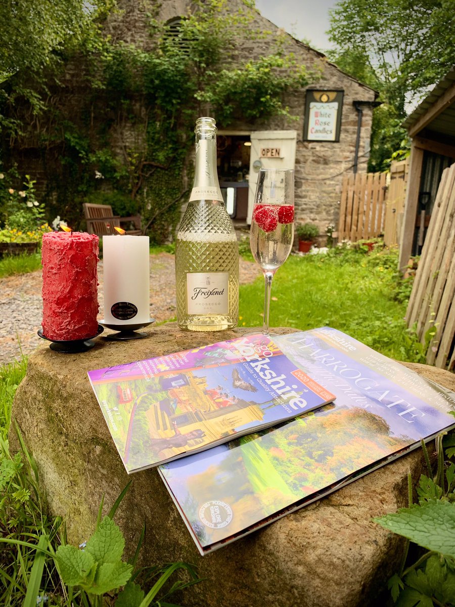 RoseCandles's tweet photo. We are ready for summer! Order now at https://t.co/V83dTOh2MU https://t.co/D98gBevzGQ