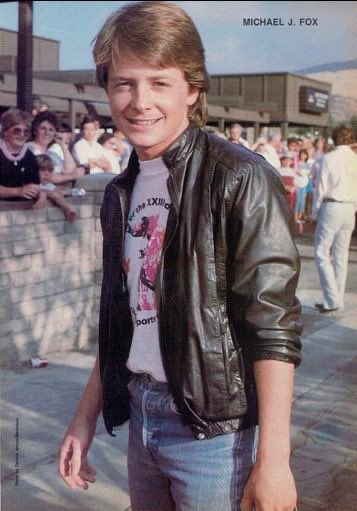 ももやま マーティ マクフライ役のマイケル J フォックスほんまイケメンだし愛嬌ありすぎなんすよ 彼163センチで決して身長高くないんですけどそれがまたいい味出してるんすよ 好き Bttf3 T Co 5nduobjbt0 Twitter