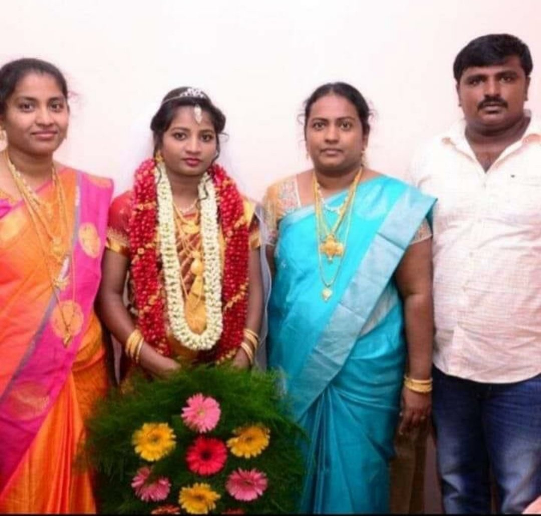 Rajkumar_RV07's tweet photo. @virendersehwag 
Mr. Bennix a MSW (a post graduate program in Socialwork) from the University of Madras was killed along with his father by a policeman for delaying by a few minutes to close their Mobile Phone store during the lockdown. Here in this photo Bennix is seen standing. https://t.co/6iKqLz4jsd
