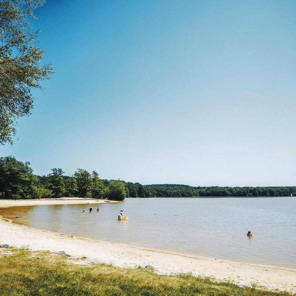 sarthetourisme's tweet photo. #Sarthetourisme Pause fraîcheur à Coco Plage ? 💦☀
.⠀
📷 @destinationcoco
.⠀
.⠀
.⠀
#sarthetourisme #sarthe #paysdelaloire #sartheexplorer #silleplage #cocoplage #destinationcoco #plage https://t.co/P0kKxnFZHB https://t.co/13rk013I1d