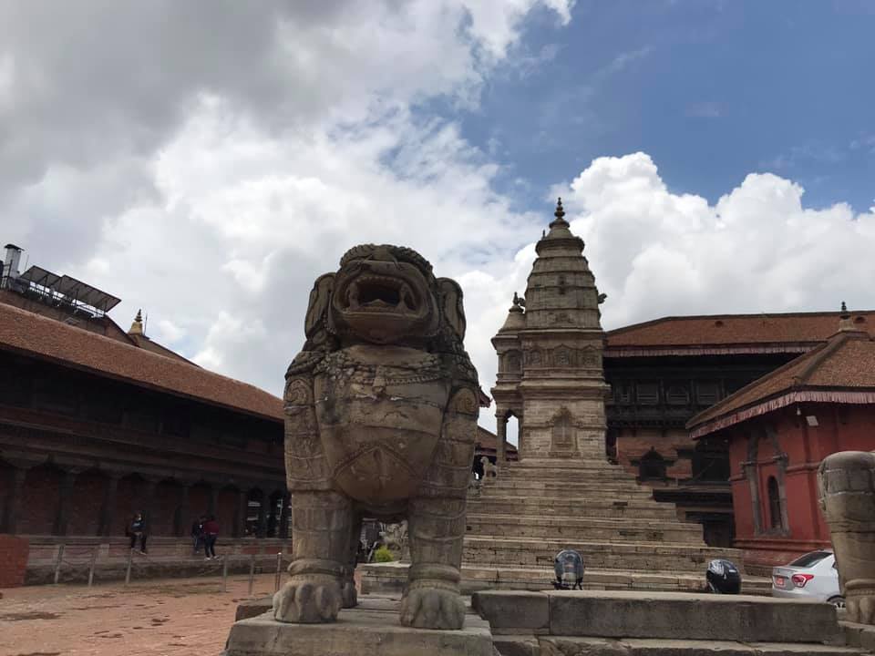 Sushilgyewali's tweet image. पुनर्निर्माणपछि जगमगाएको भक्तपुर दरबार क्षेत्र । तस्वीर:हरि थापा