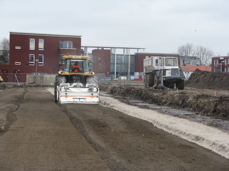 terrastab's tweet photo. De technieken van Terrastab zijn breed toepasbaar in de utiliteits- en #industriebouw. Bij deze projecten kan een stabilisatie als primaire #fundering of tijdelijke werkvloer dienen. Ga voor meer informatie naar: https://t.co/Y9z6pAvCiB #grondstabilisatie #infra https://t.co/qp2K0yOjII