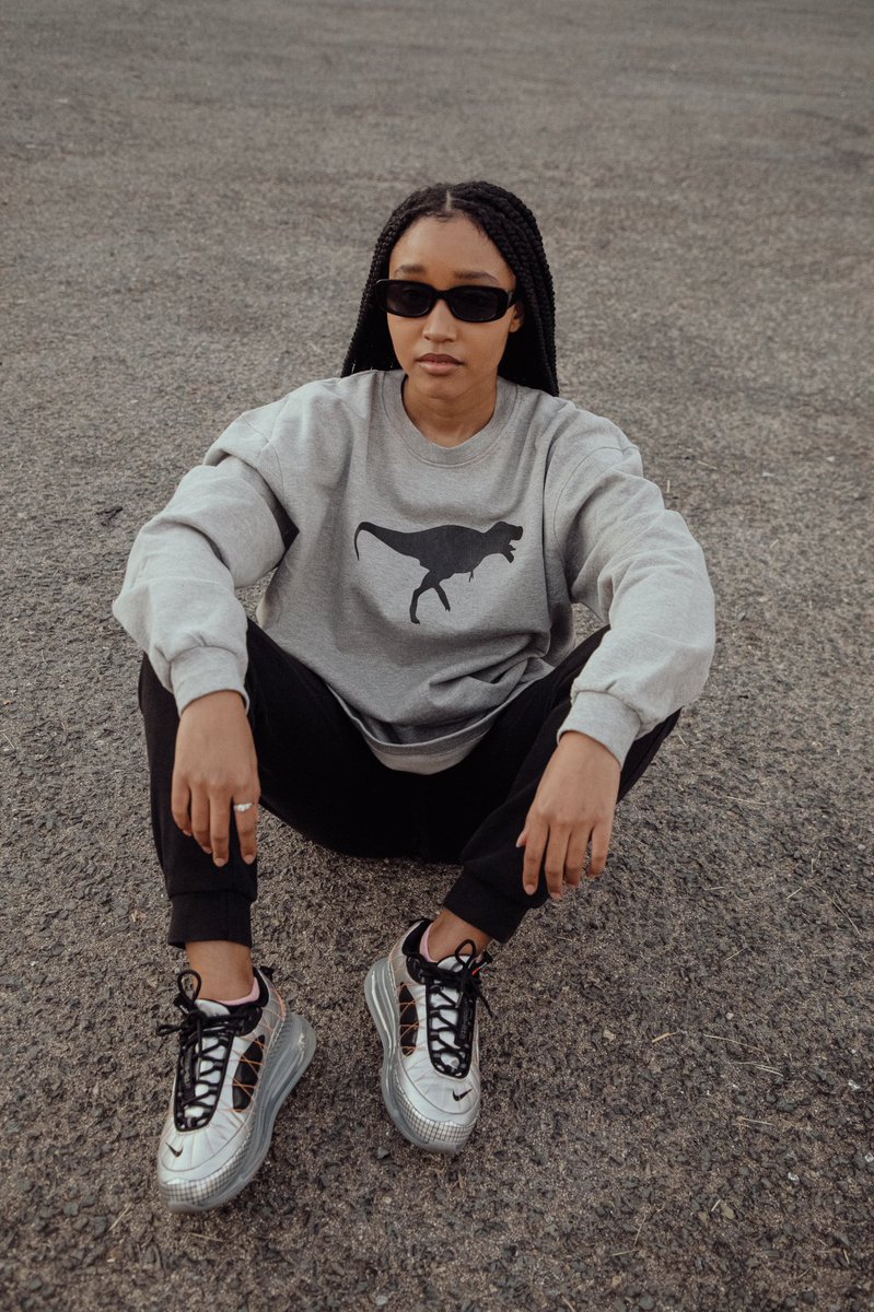 SGOD_ZA's tweet image. Never switch sides. Just switch lanes, got older and realized everybody ain’t the same 📸 @mmg_media