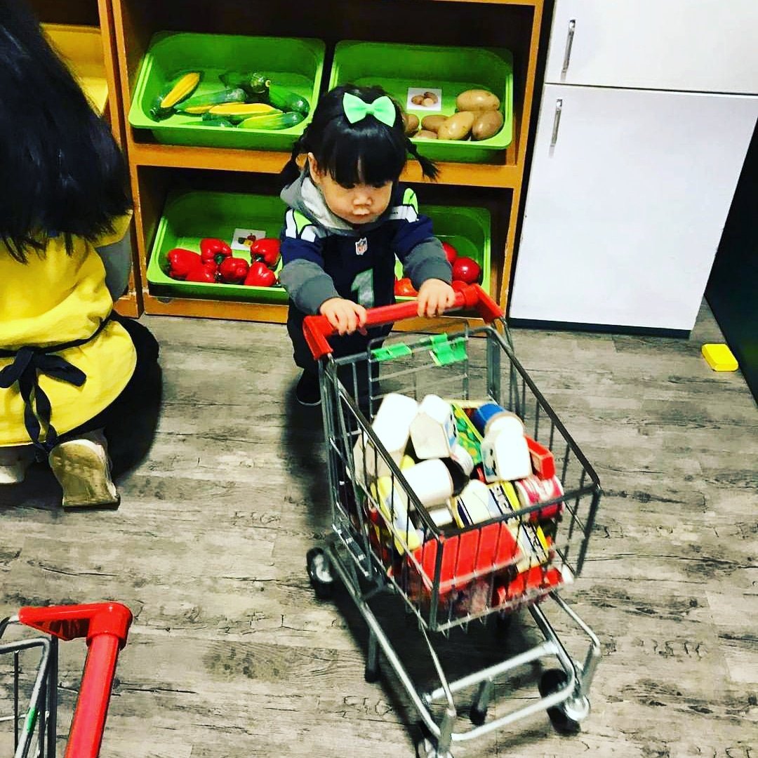 Is it the weekend yet??? Flashback Friday Fun ❤
#bringbackplay #pretendplay #whereimaginationcomestoplay #kidtropolis #KidtropolisCanada