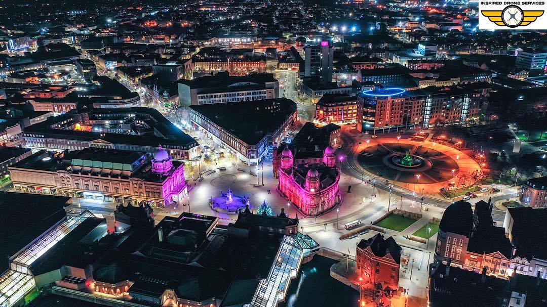 UniOfHull's tweet photo. Hull by night is such a beautiful sight! 😍✨ https://t.co/hx2G4hKUmv