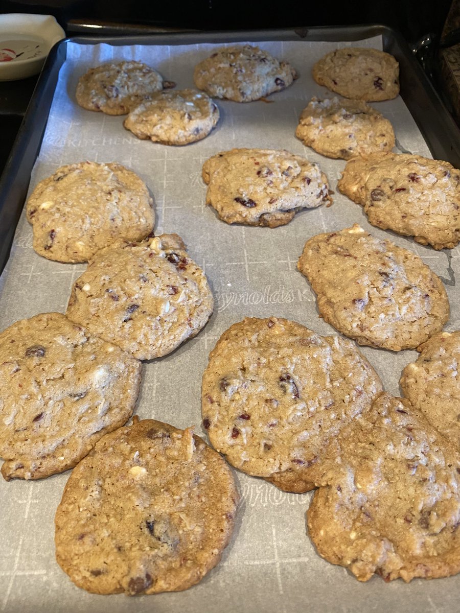 EmilyAnnette6's tweet photo. Got a few too close together, but who cares? They’re so dang good. #kitchensinkcookies https://t.co/3bz0yR4JSc