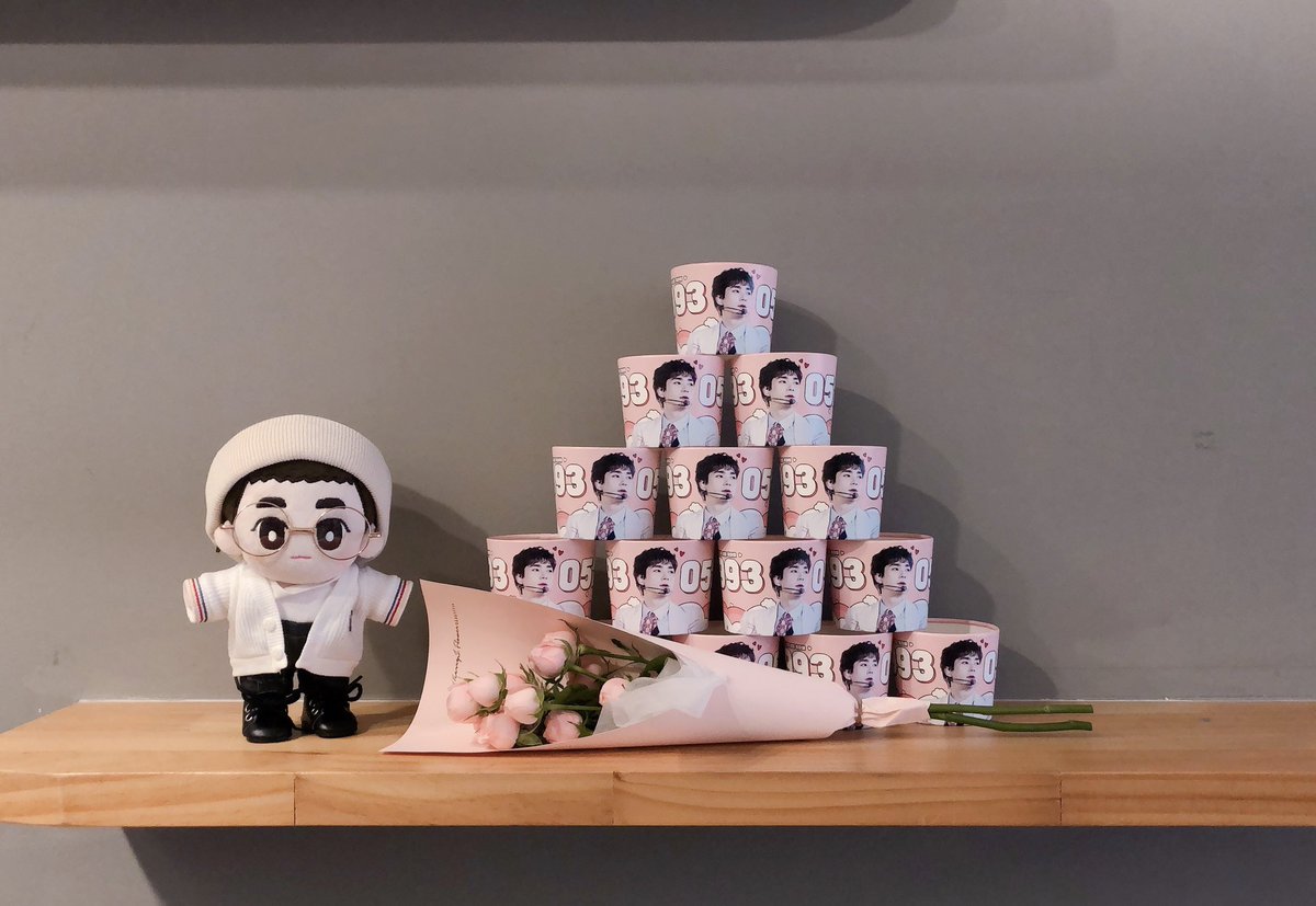 rosy_somsom's tweet photo. 💚밤톨로니의 행복했던 날💚

#밤톨론 #뉴이스트인형 https://t.co/CTAUZUbLyR