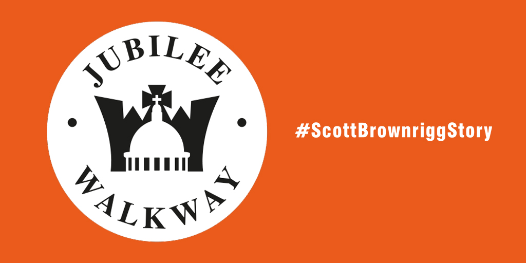 ScottBrownrigg's tweet image. The #ScottBrownriggStory continues... Celebrating the Queen&apos;s Silver Jubilee in 1977, @ScottBrownrigg  #DesignResearchUnit designed the pavement discs for the Silver Jubilee Walkway. From the &apos;80&apos;s panoramic panels were introduced on bridges.  #history