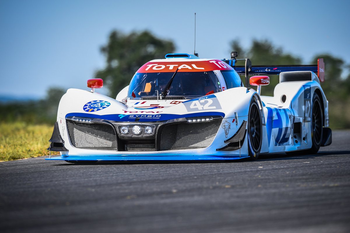 Michelin's tweet photo. .@Symbio and @michelin are now both partners of the @missionH24 programme for the development of fuel cell power in motor racing. H24Racing: a real-life laboratory, an arena for Michelin and Symbio to accelerate their work on fuel cell technology #hydrogen #zeroemission #Mobility https://t.co/61qfBlTpVd