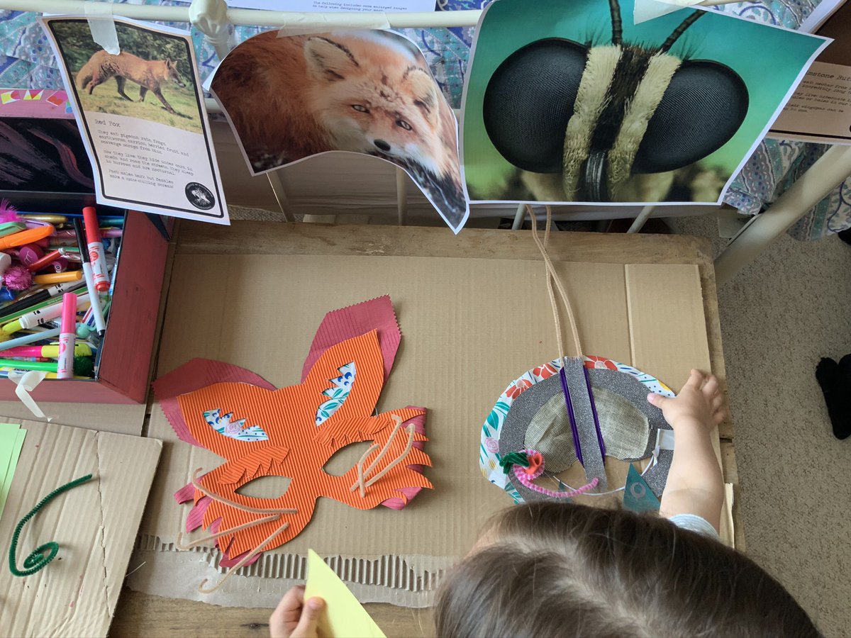 cu1turesponge's tweet photo. The sun reappeared after our mask making activities and this curious activity, linked to data networks, really sparked our imagination ...thx for the opportunity @racheleclarke #ministryofmultispecies #HCISummerfest π¦π¦π‘βοΈπ¨π² https://t.co/8kwUawk7ny